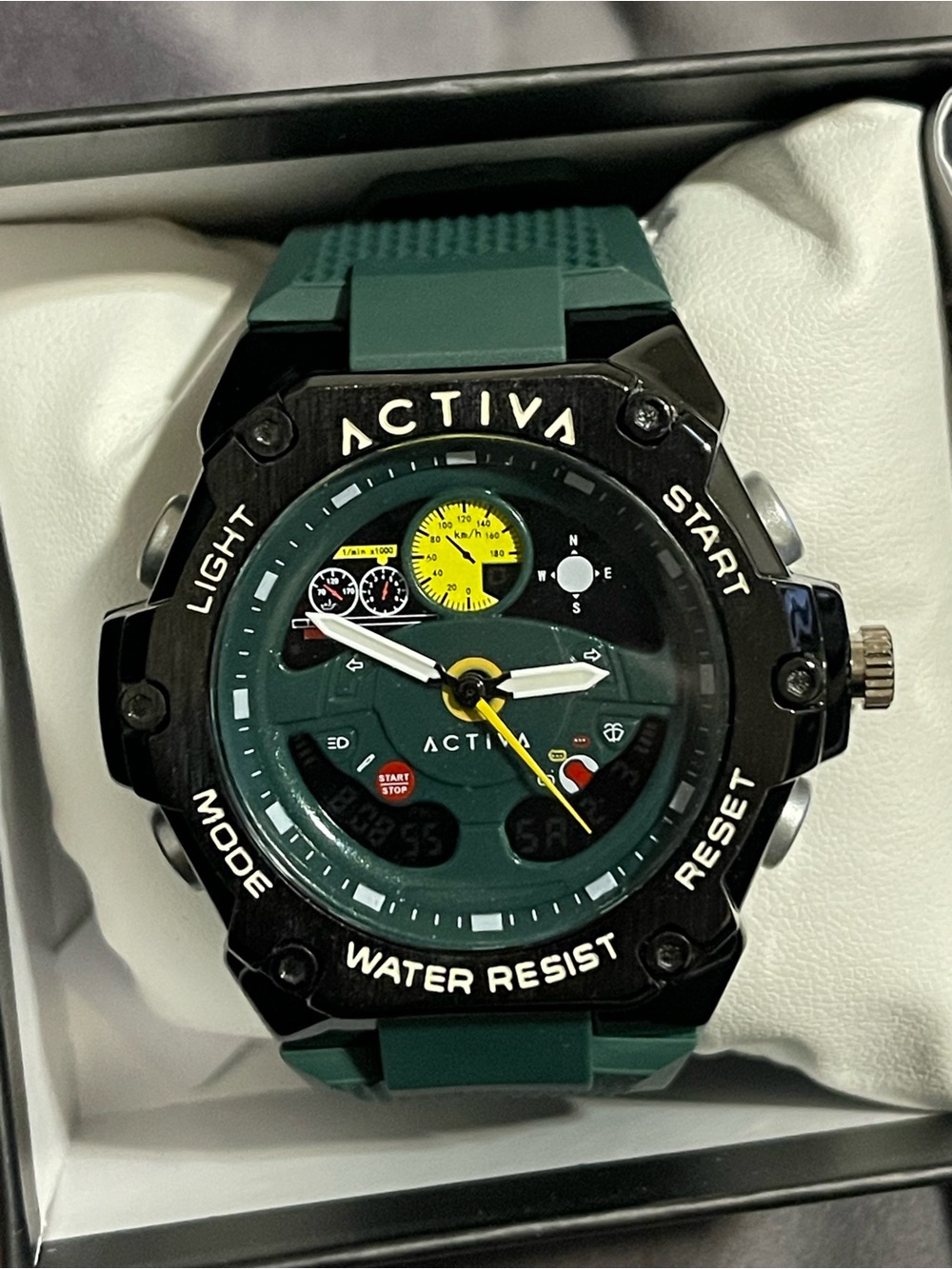 Activa X Invicta Analog Digital Men's Watch - 55mm. Green